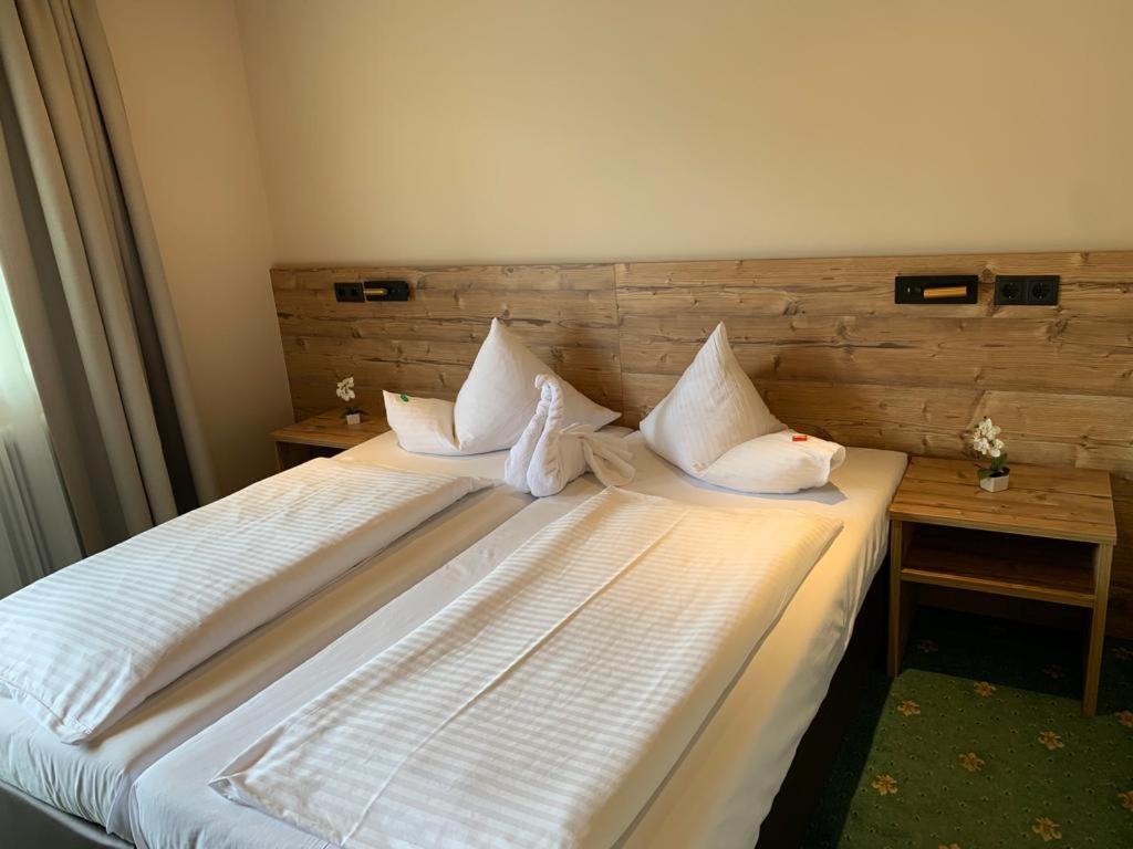 Hotel Clubhotel 3*