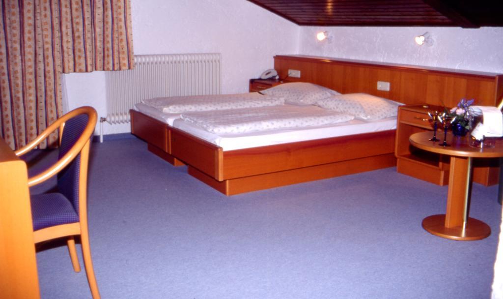 Hotel Clubhotel 3*